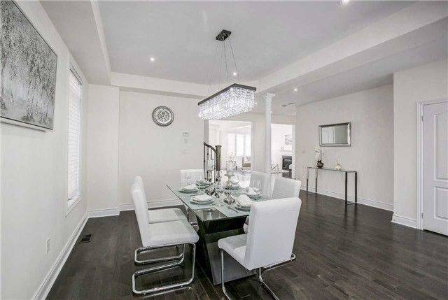 Newmarket, ON L3X 0G7,1129 Grainger TRL