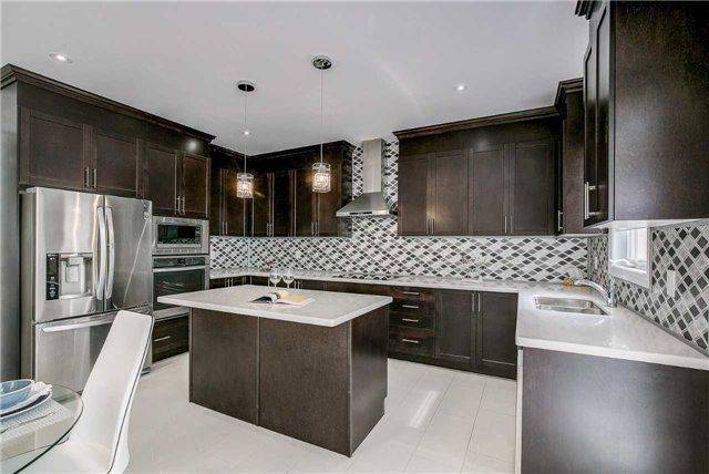 Newmarket, ON L3X 0G7,1129 Grainger TRL