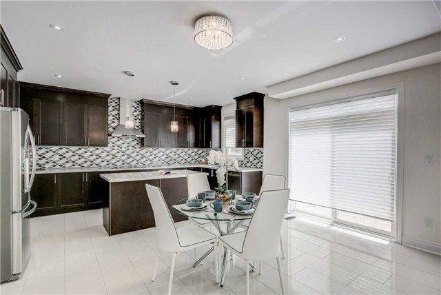 Newmarket, ON L3X 0G7,1129 Grainger TRL