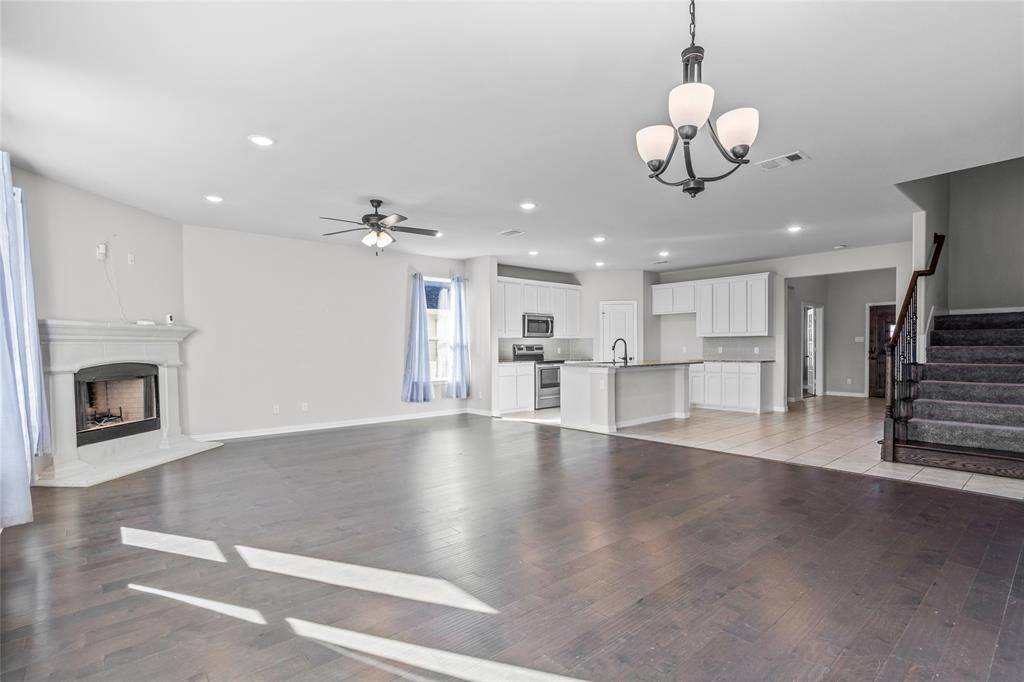 Sherman, TX 75092,915 Swift Drive