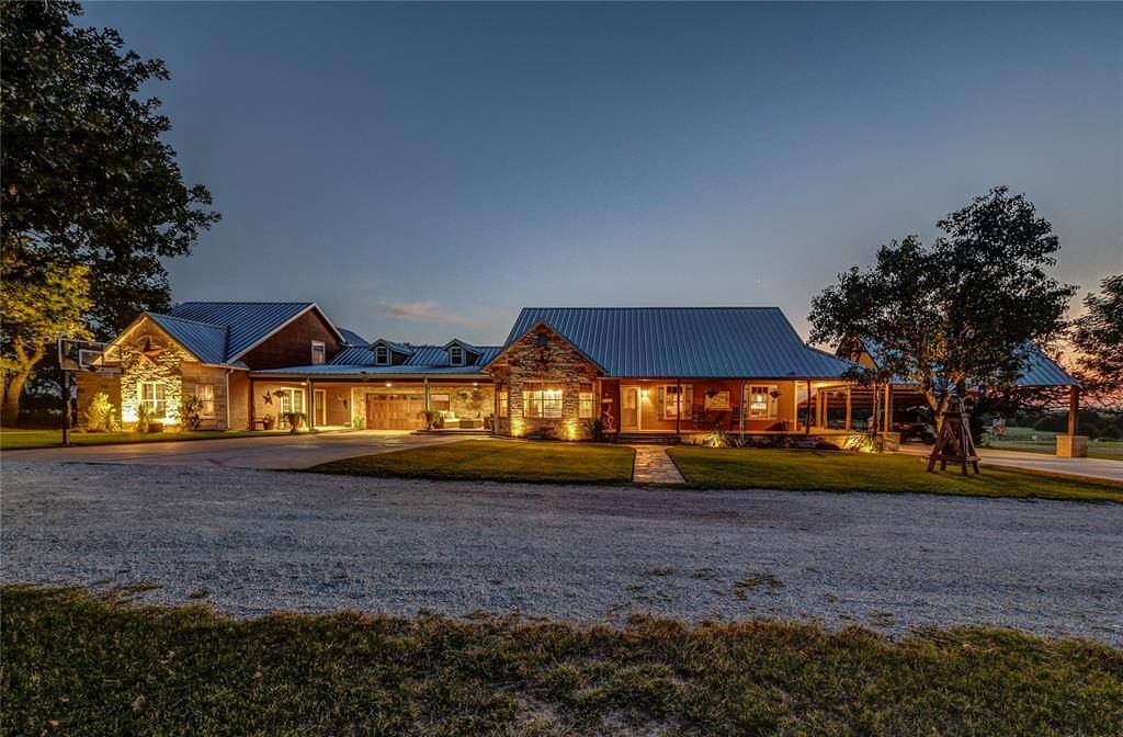 Sunset, TX 76270,3112 Sunset School Road