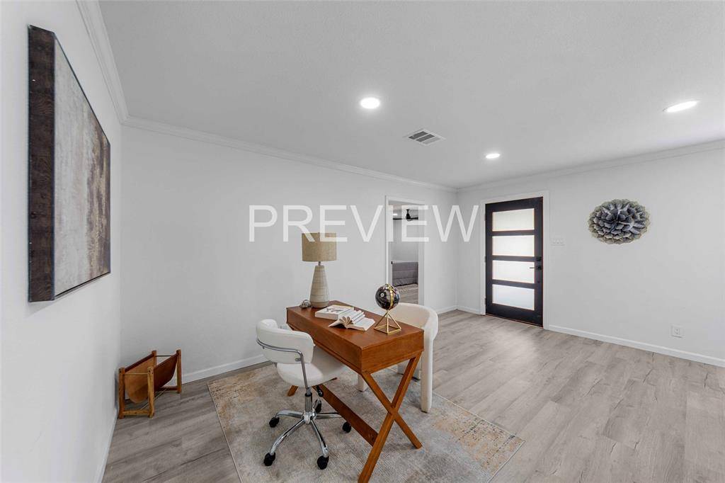 Dallas, TX 75214,7107 E Mockingbird Lane