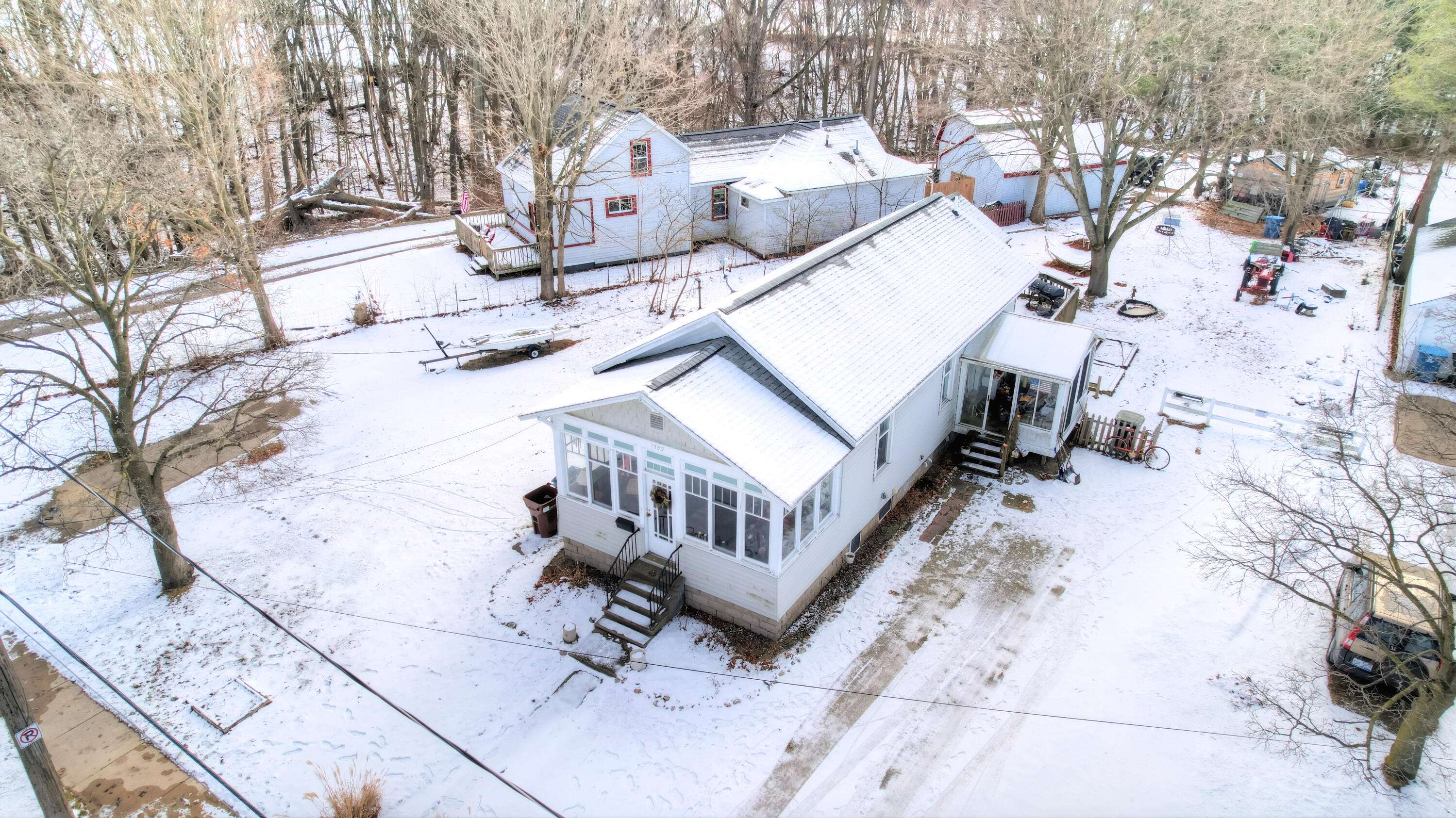 Muskegon, MI 49441,1389 W Laketon AVE