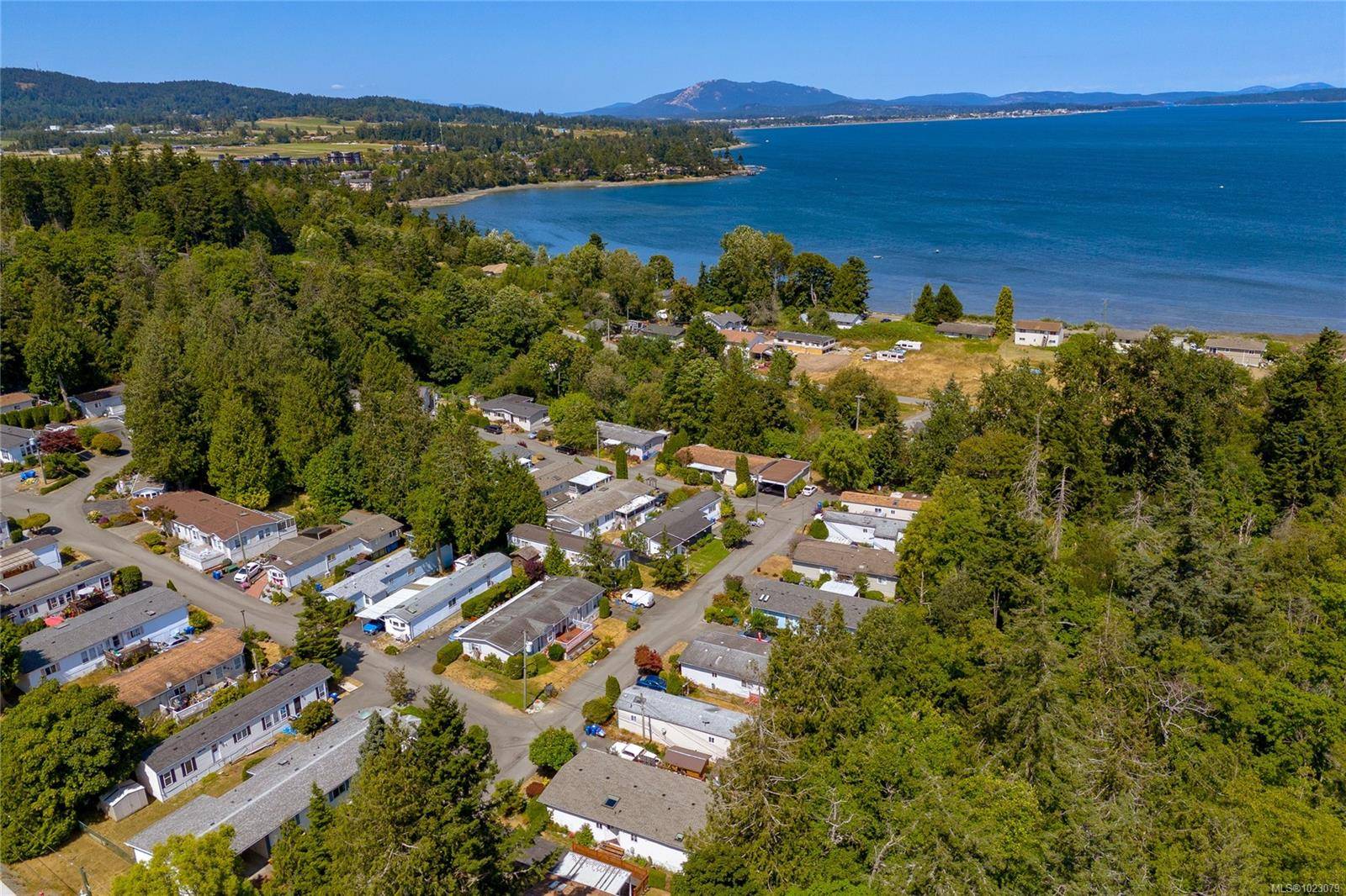 Central Saanich, BC V8M 2C9,2850 Stautw Rd #410