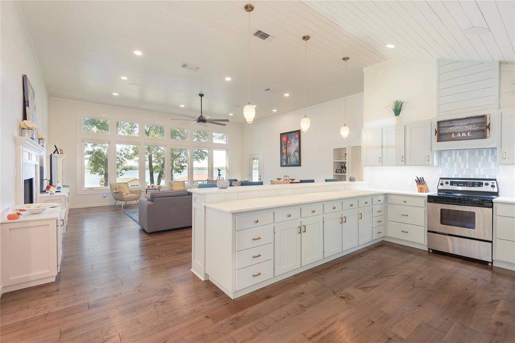 Leesburg, TX 75451,560 Private Road 52444