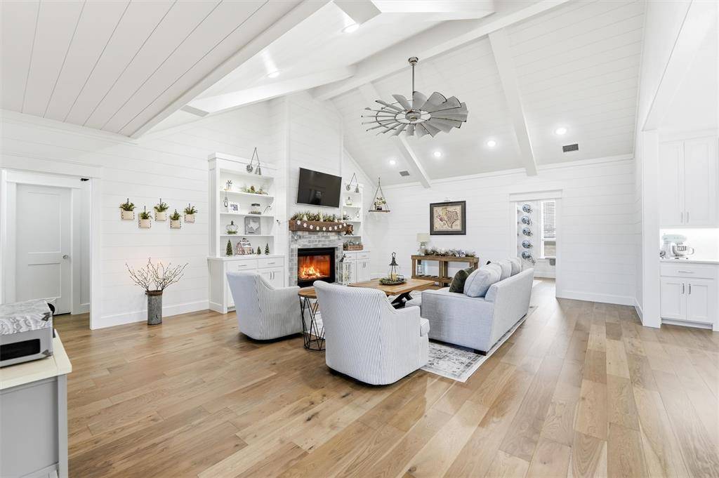 Mineral Wells, TX 76067,245 La Cresta Lane