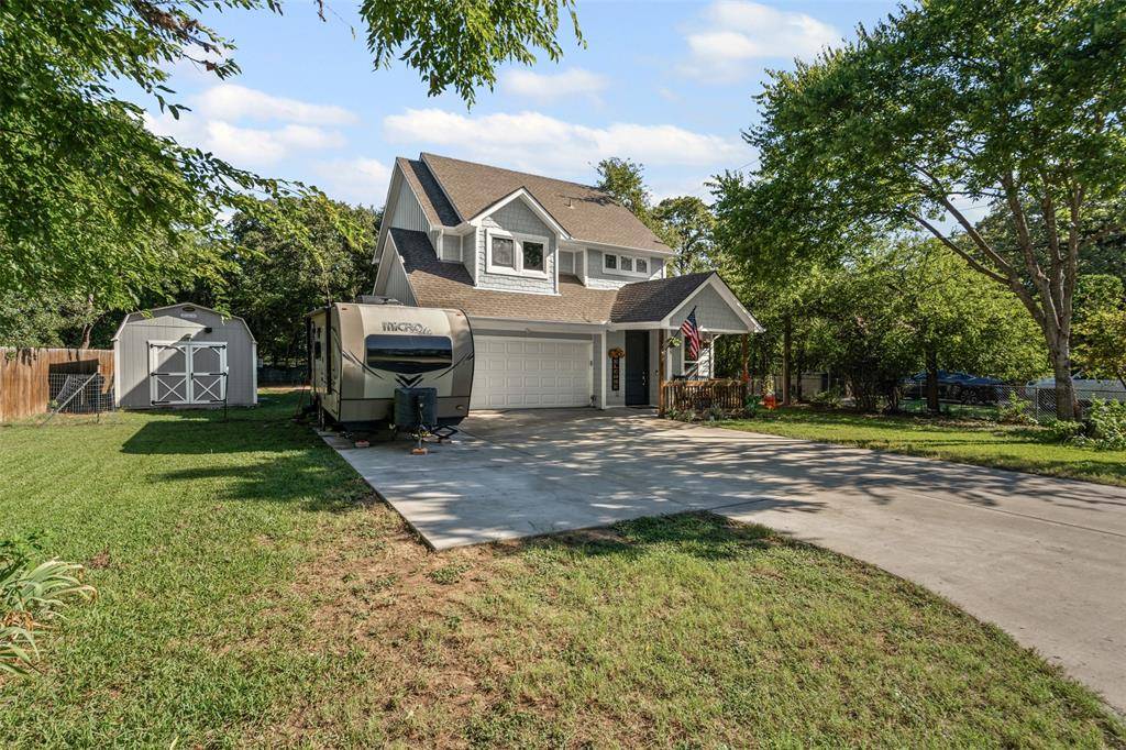 Azle, TX 76020,905 Poe Street