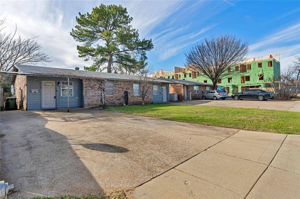 Arlington, TX 76011,210 Slaughter Street