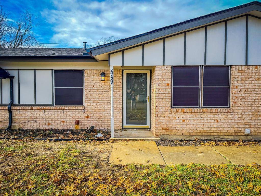 Burleson, TX 76028,549 NW Hillery Street