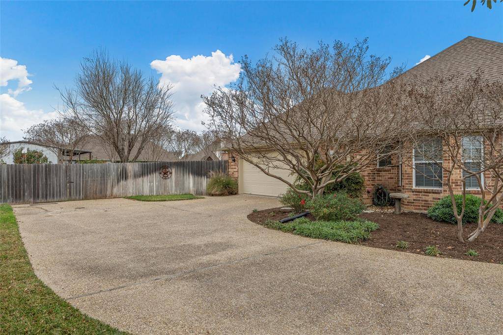 Robinson, TX 76706,1689 W Tate Avenue
