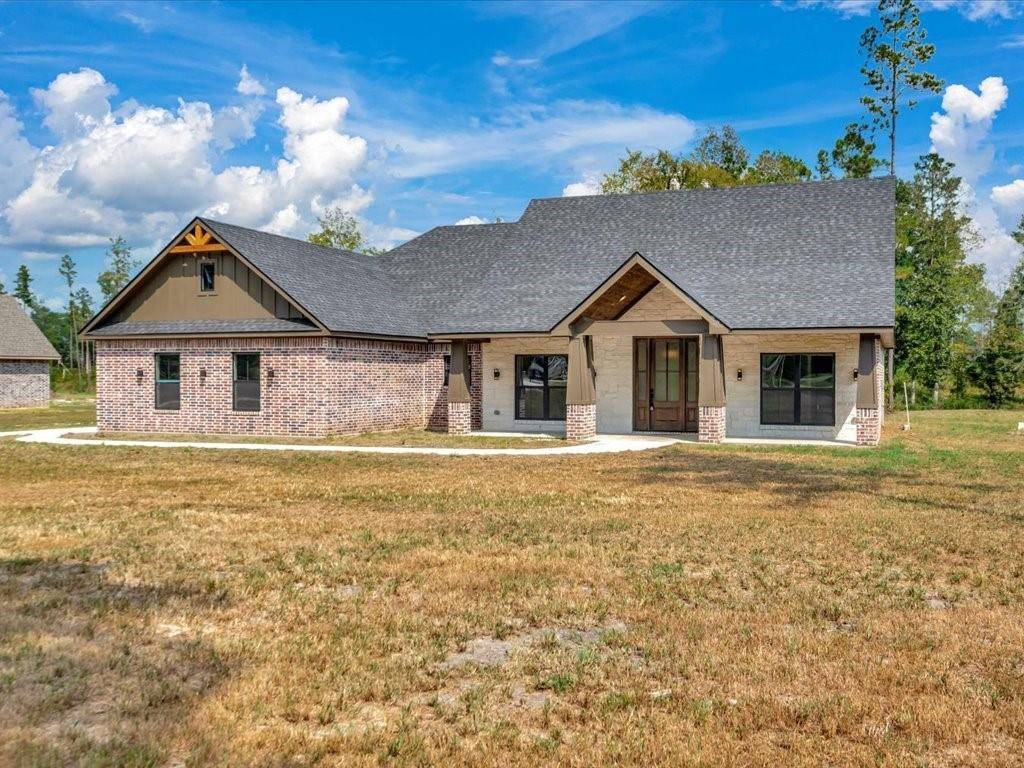 Diboll, TX 75941,537 C C Road