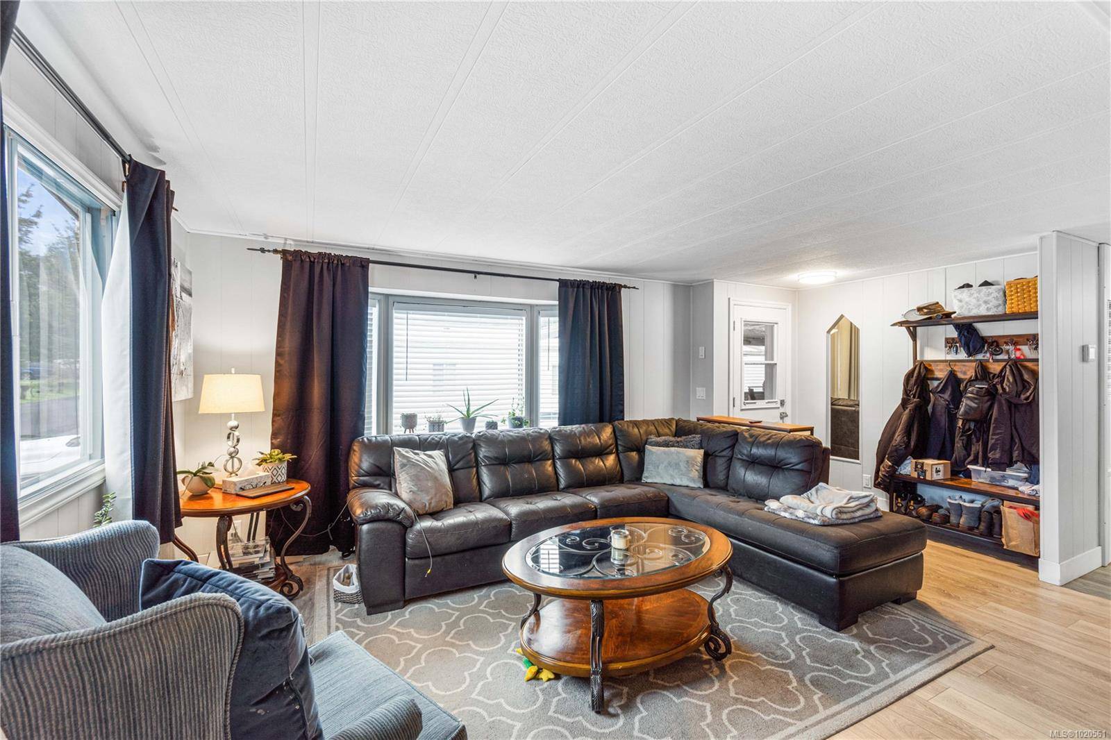 Nanaimo, BC V9R 6L2,61 12th St #26