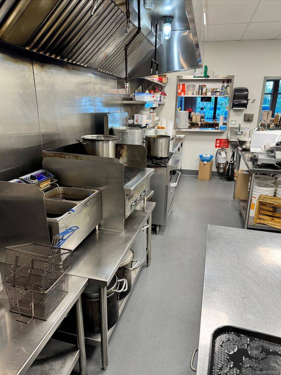 Langford, BC V9B 3Y7,857 Terlane Ave #113