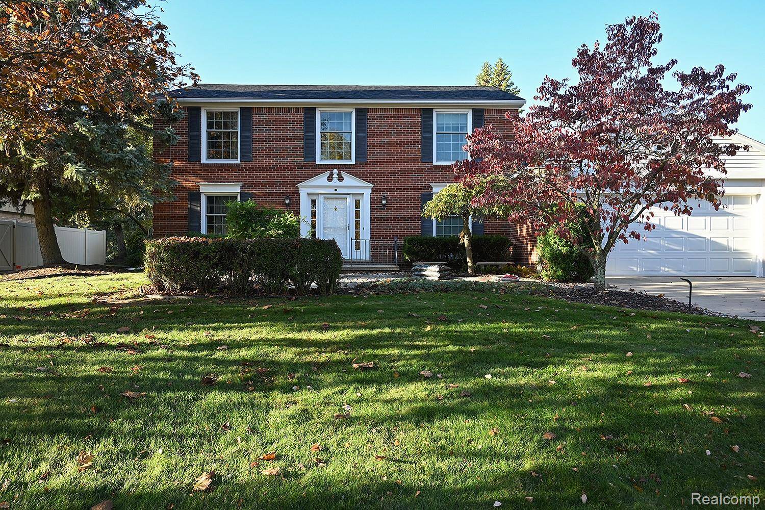 Troy, MI 48098,4427 Cahill DR