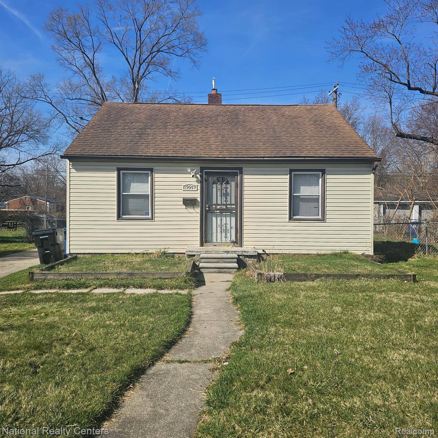 Redford, MI 48240,19919 S Five Points ST S