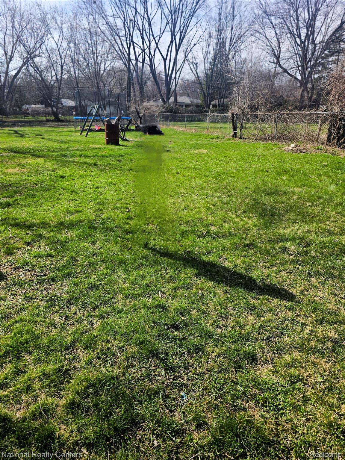 Redford, MI 48240,19919 S Five Points ST S