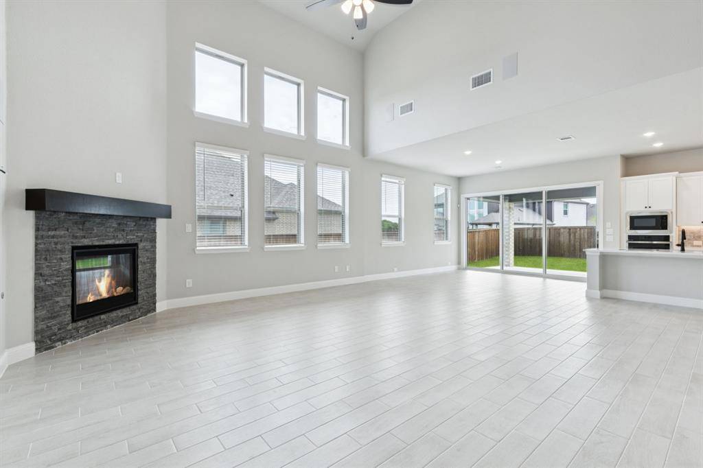 Forney, TX 75126,1105 Alaska