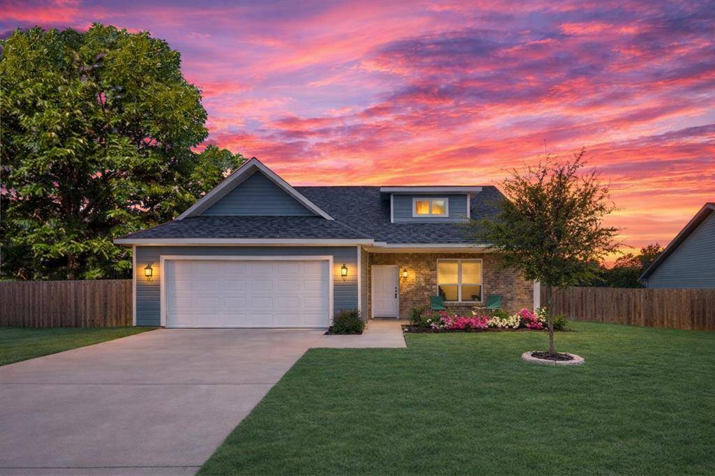 Springtown, TX 76082,608 Porcupine Drive