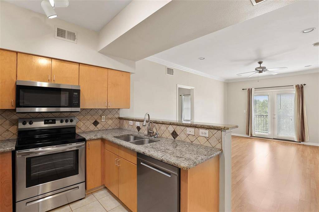 Dallas, TX 75219,3102 Kings Road #1303