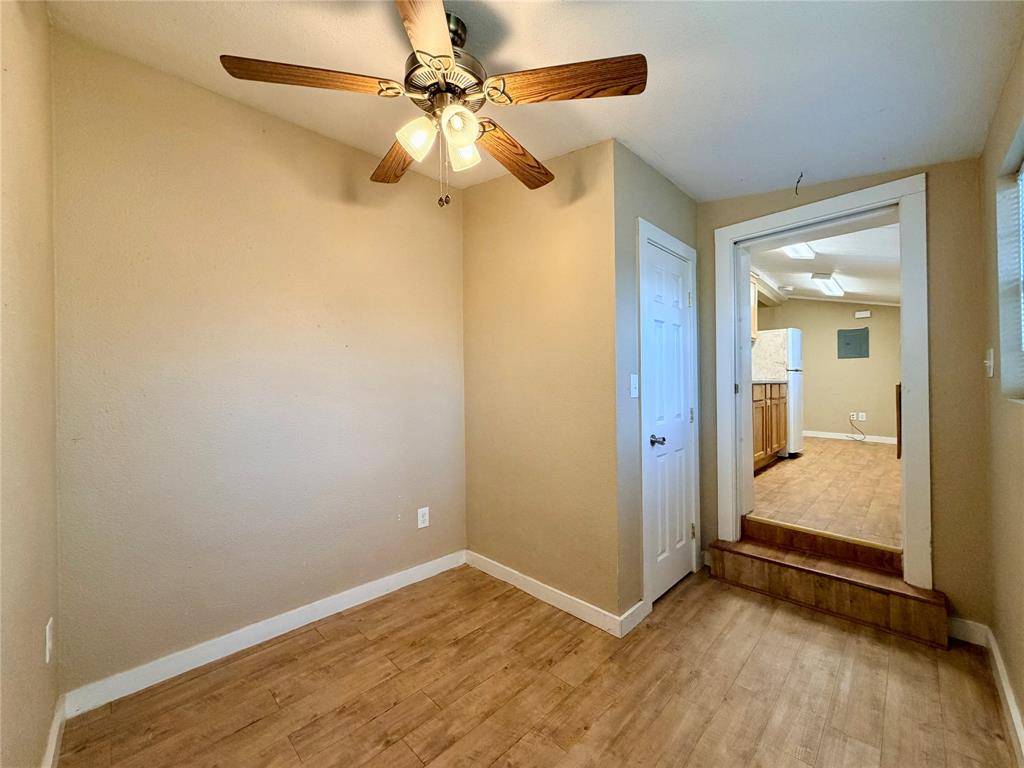 Denton, TX 76201,1002 Gregg #CA Street