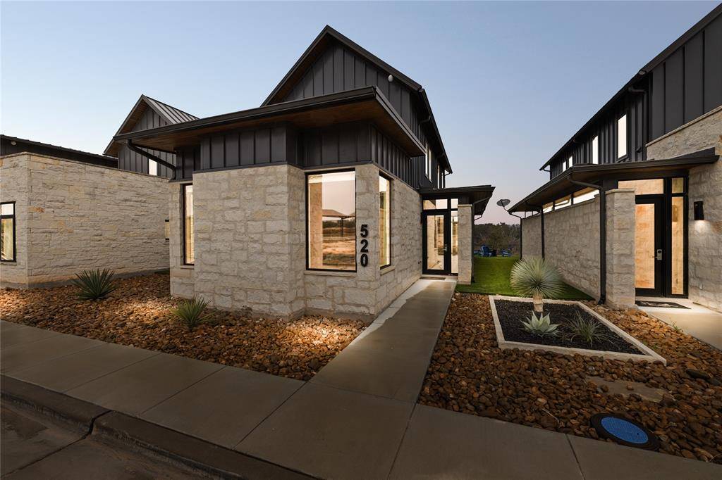 Iredell, TX 76649,520 Ryan Joe Circle