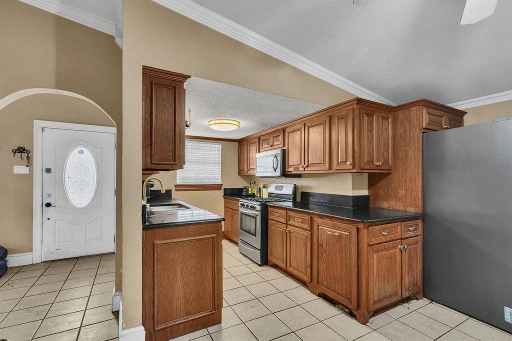 Garland, TX 75041,2410 Northumberland Drive