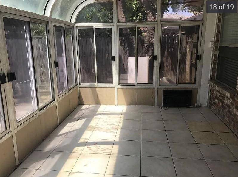 Arlington, TX 76018,210 Nettletree Street