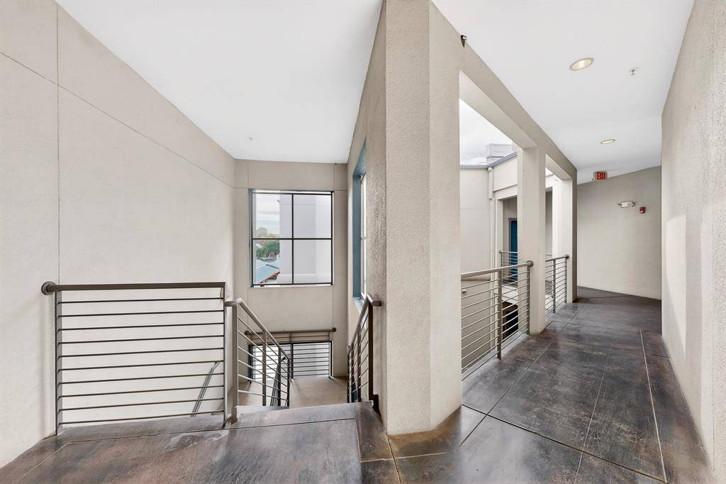 Dallas, TX 75219,4414 Cedar Springs Road #325