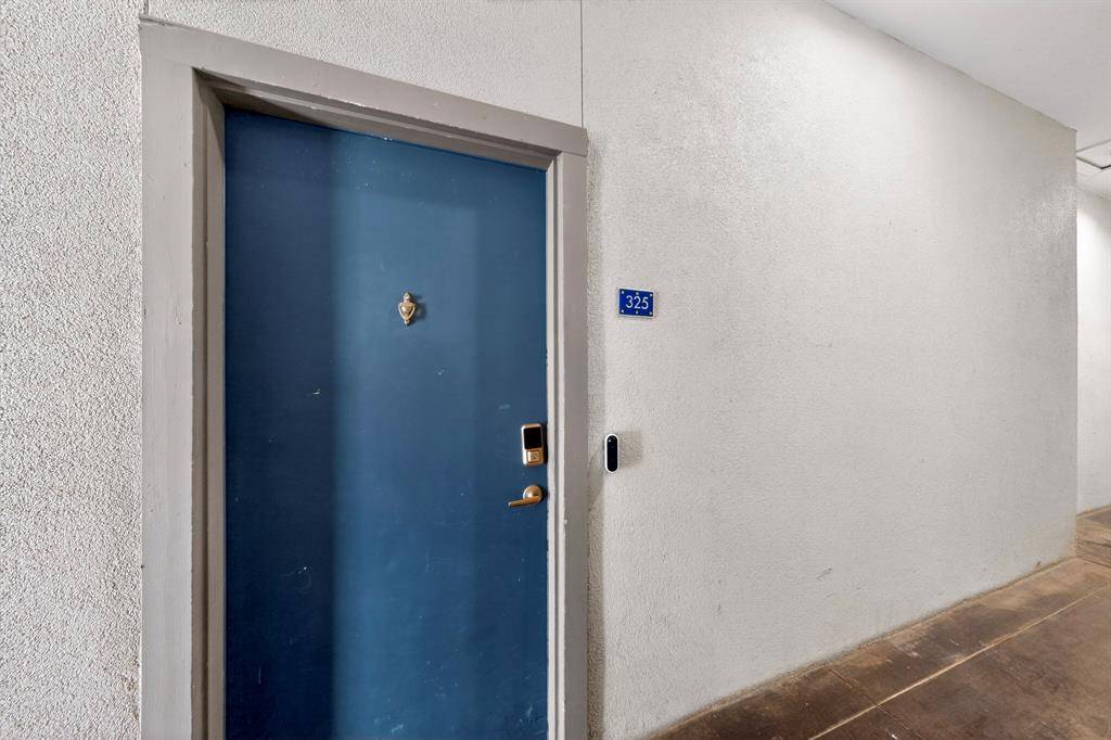 Dallas, TX 75219,4414 Cedar Springs Road #325