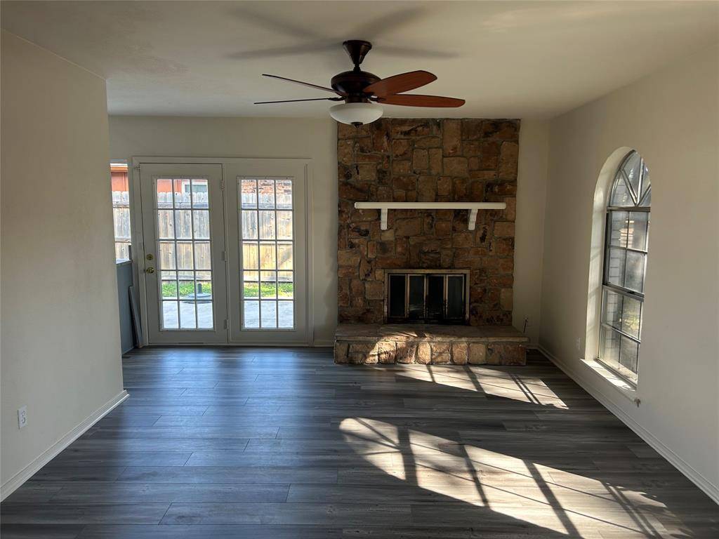 Garland, TX 75043,2617 Ashglen Drive