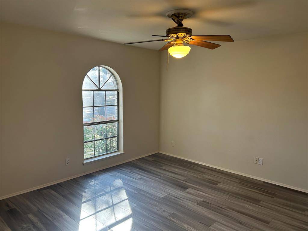 Garland, TX 75043,2617 Ashglen Drive