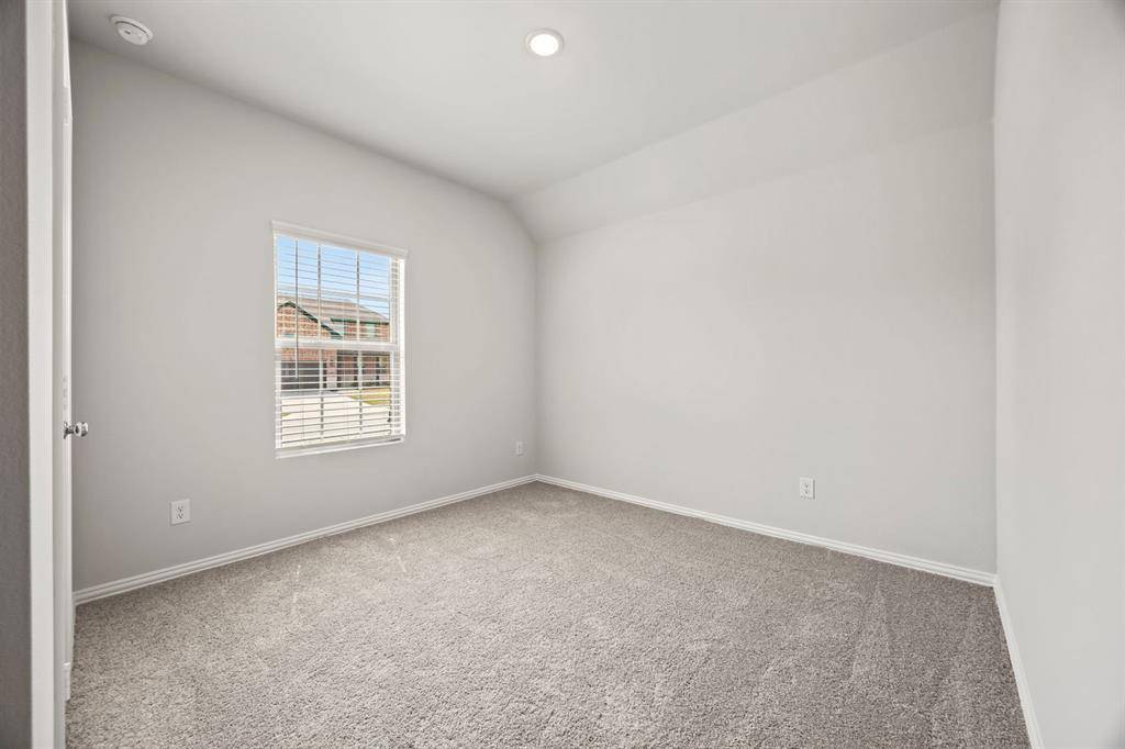 Van Alstyne, TX 75495,547 Forest Haven Drive