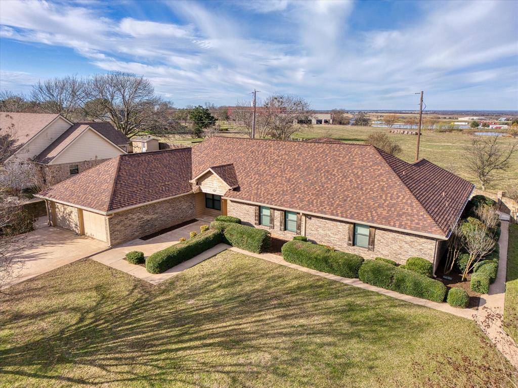 West, TX 76691,1505 Jane Lane