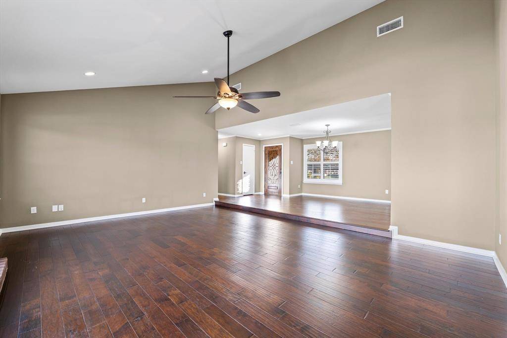 West, TX 76691,1505 Jane Lane