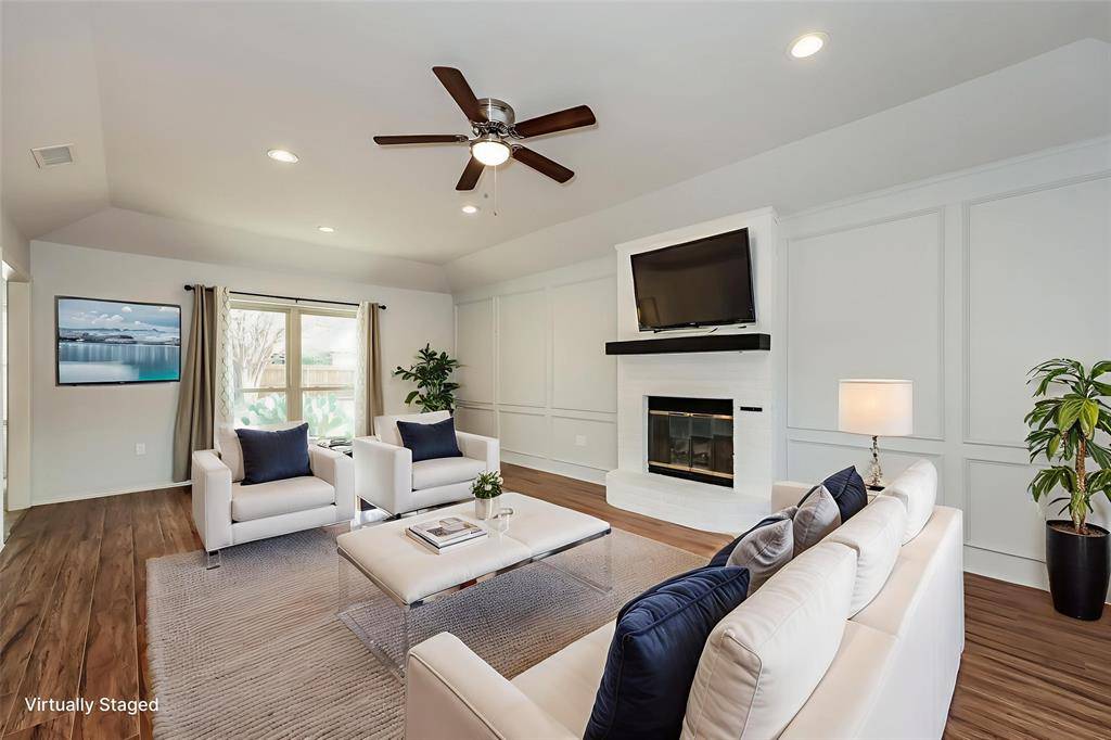 Grapevine, TX 76051,2002 Harwell Street