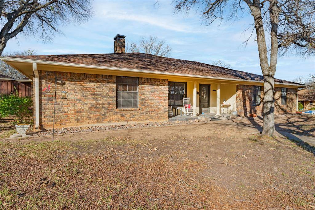 Graham, TX 76450,1511 Oak Forest Drive
