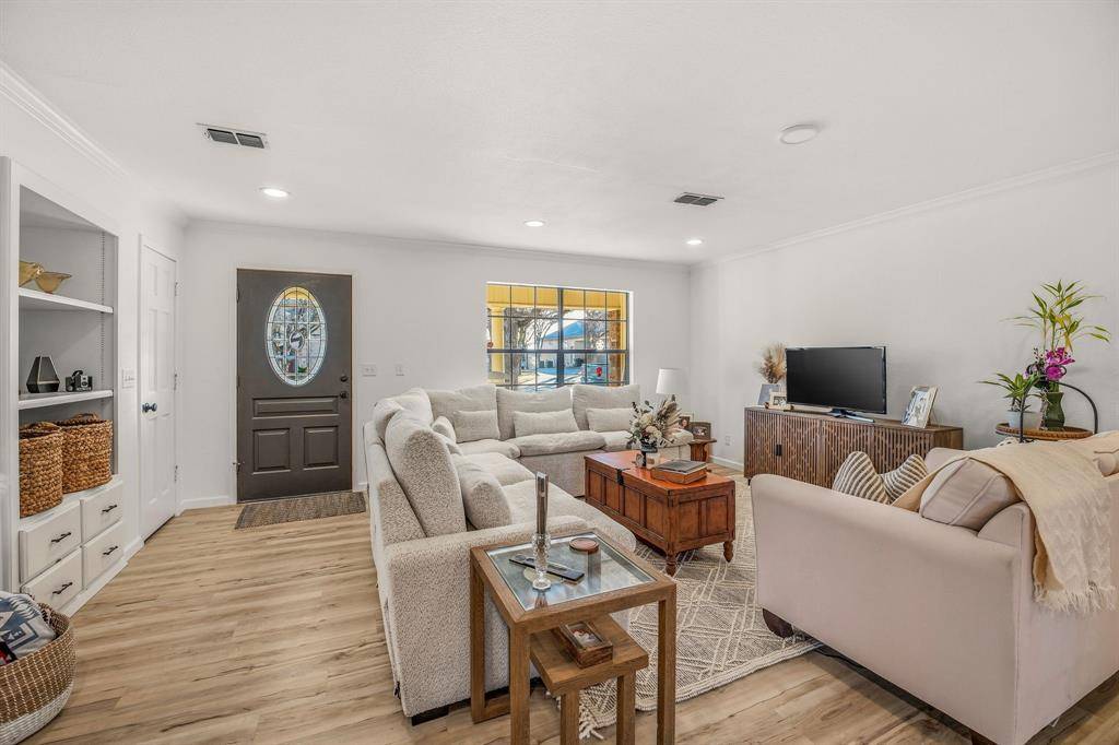 Graham, TX 76450,1511 Oak Forest Drive