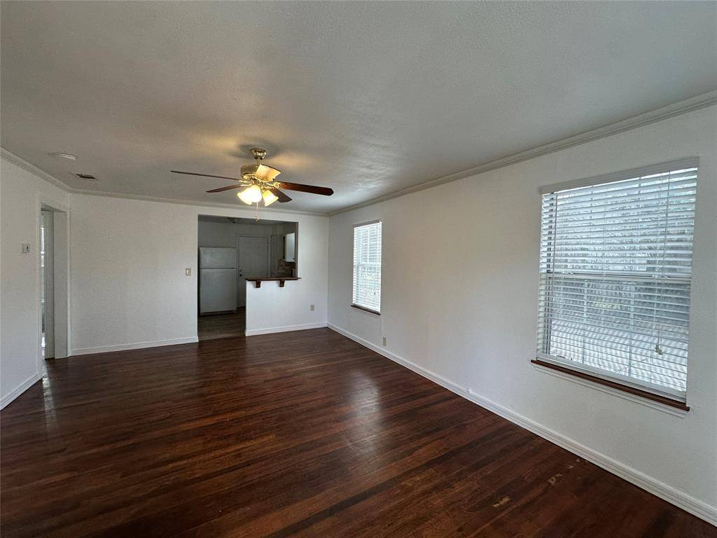 Haltom City, TX 76117,5808 Ellison Avenue