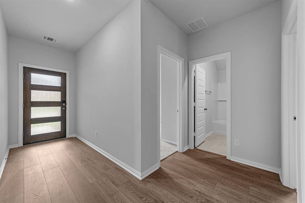 Van Alstyne, TX 75495,602 Stone Hollow Drive