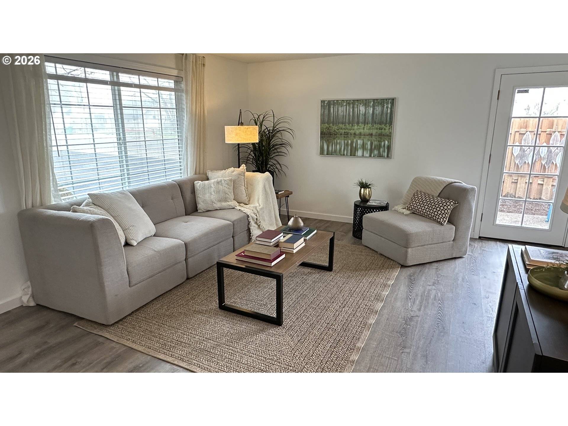 Newberg, OR 97132,2910 E DOUGLAS AVE