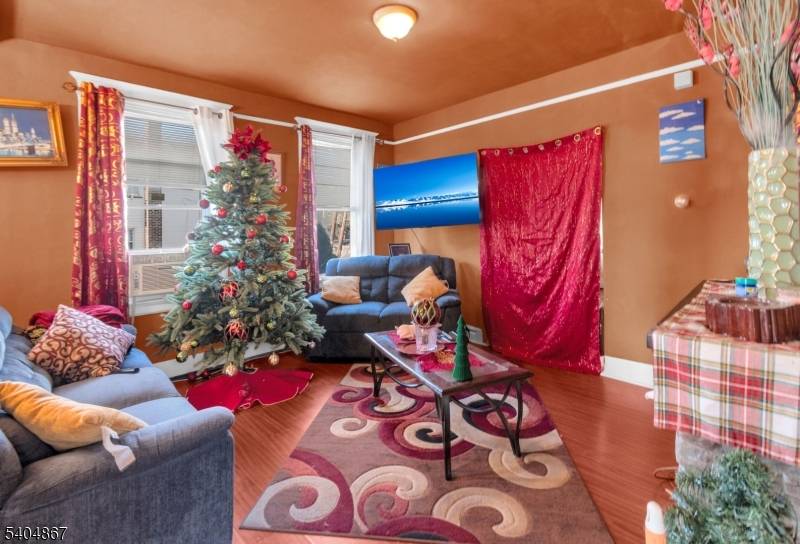 Irvington Twp., NJ 07111,125 Berkshire Pl