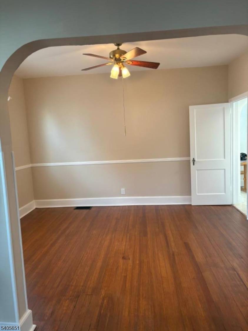 Linden City, NJ 07036,2132 Alberta Ave