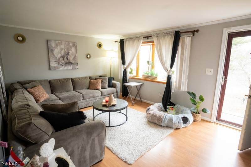 Pequannock Twp., NJ 07444,22 Greendale Ave