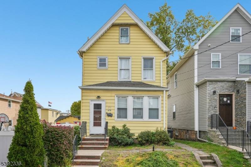 Kearny Town, NJ 07032,670 Devon St