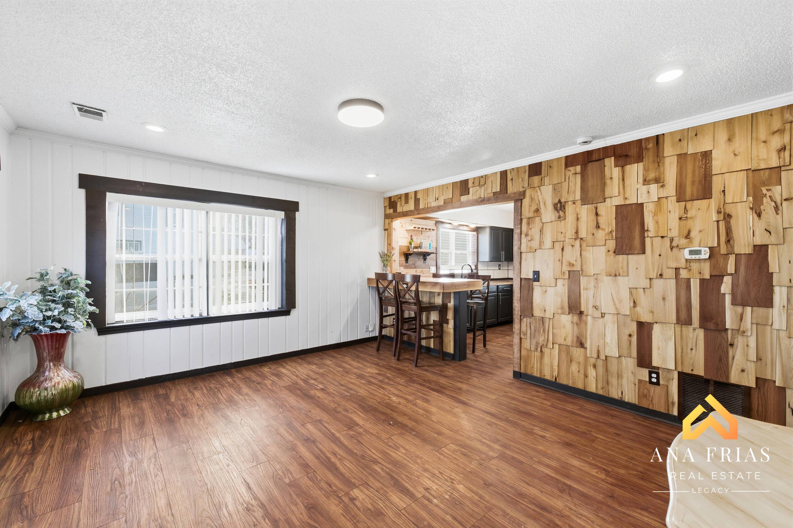 Wyoming, MI 49548,3755 Jefferson AVE SE