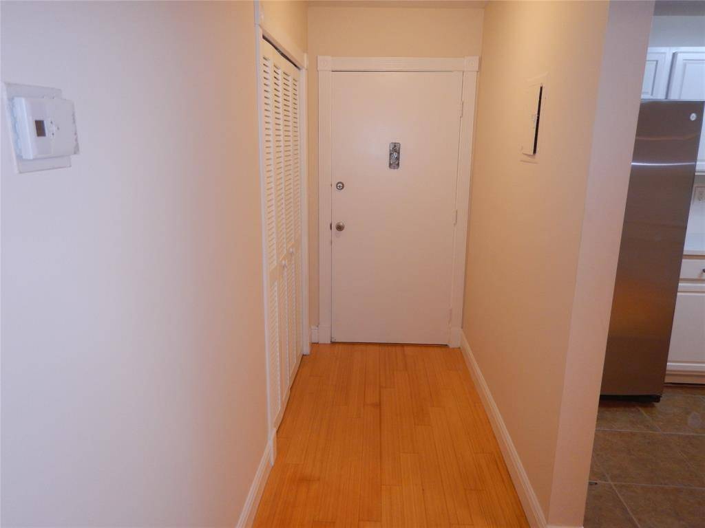 Coral Springs, FL 33065,4116 NW 88th Ave #202