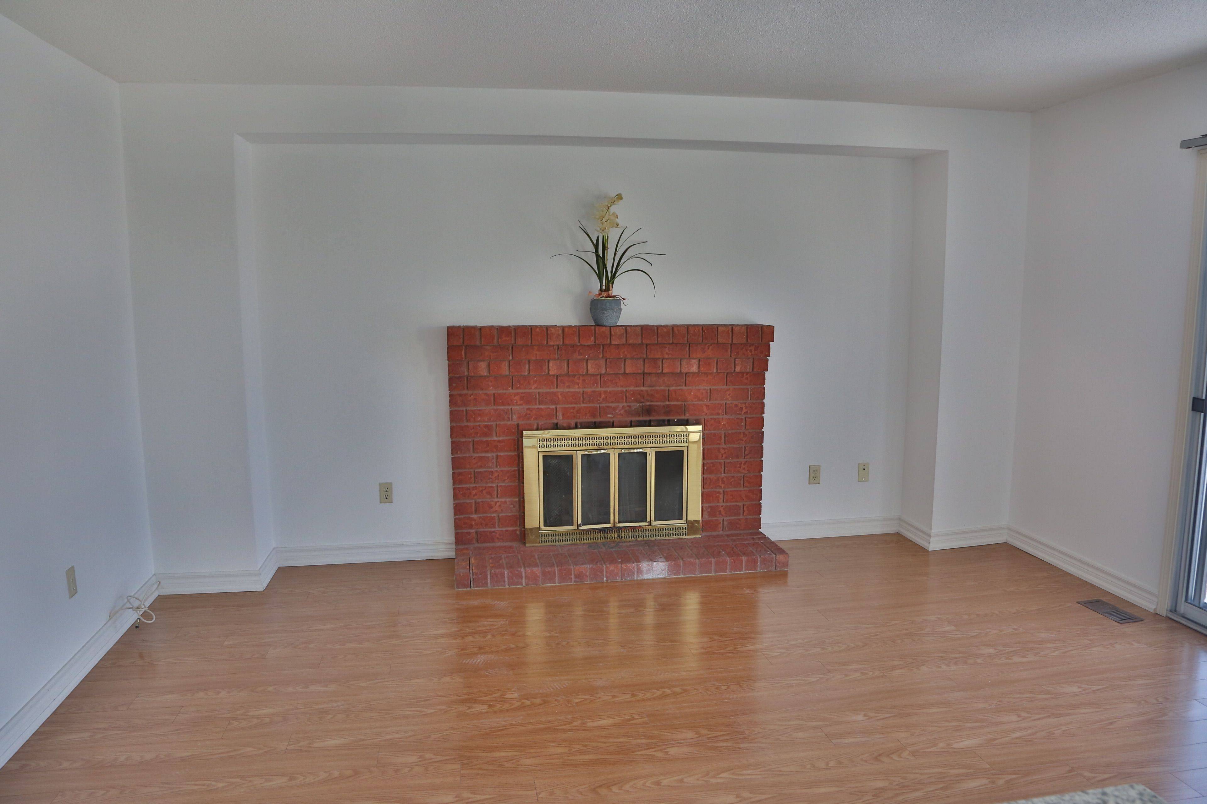 Markham, ON L3R 9H6,24 Militia TRL