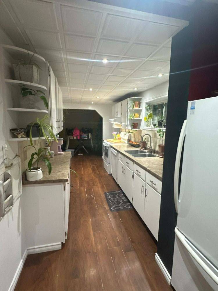 Timmins, ON P4N 4W7,441 Maclean DR