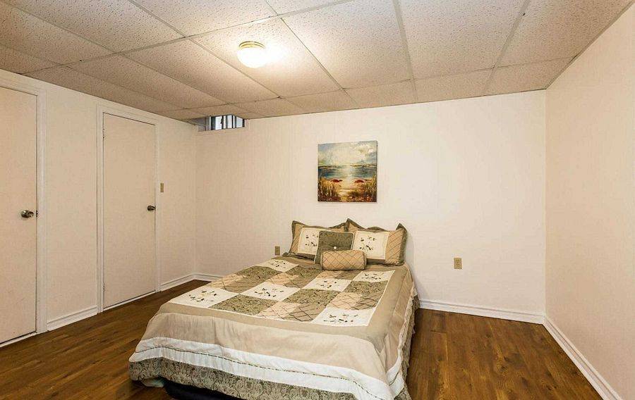 Mississauga, ON L5R 2W4,5070 Rising Star CT #Basement