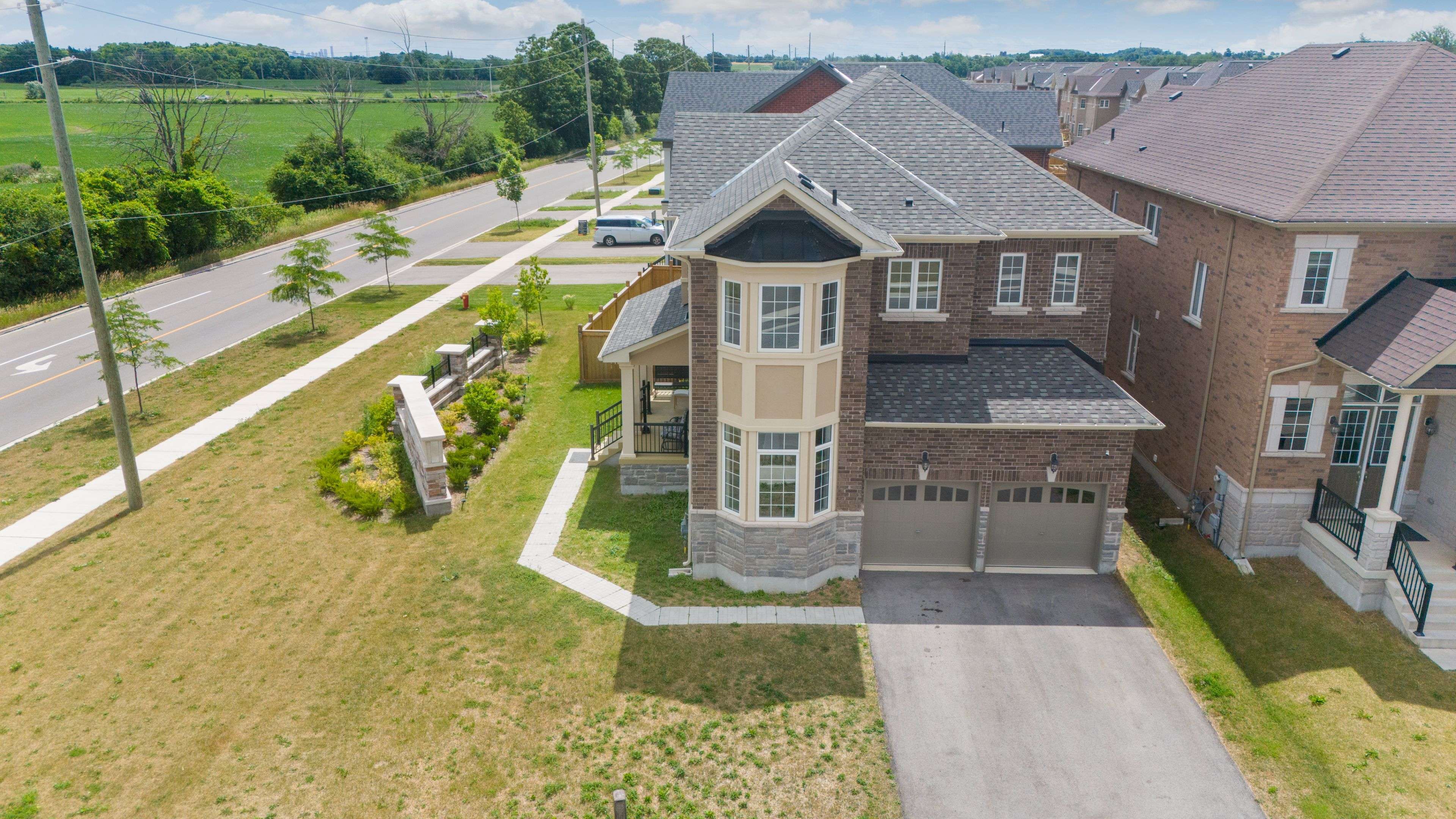 Halton Hills, ON L7G 4S7,10096 Tenth Line